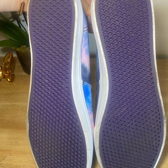 Women’s Galaxy Vans - Picture 4 of 5